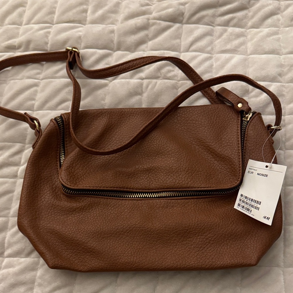 H&M Tan Shoulder Bag with Gold Accents